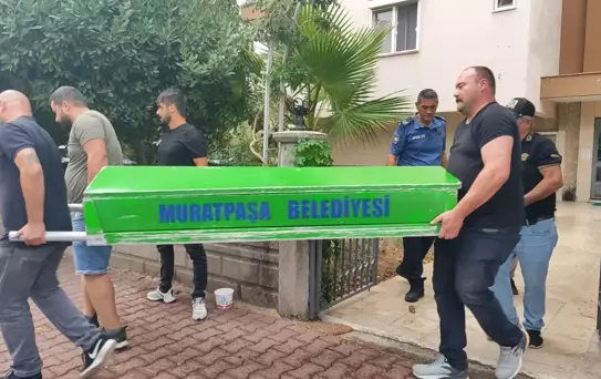 Annesiyle birlikte yaşadığı evde ölü bulundu