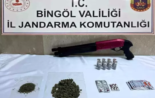 Bingöl'de Uyuşturucu ve Silah Operasyonu