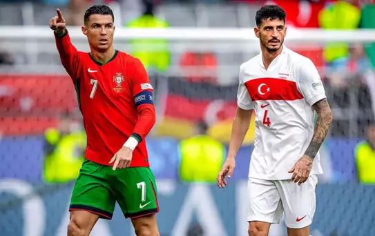 Eleştirilerin odağı olan Samet Akaydin, ligin zirvesine çıktı