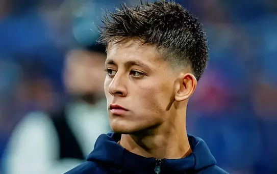 İspanyollar duyurdu: Real Madrid'in yeni komutanı Arda Güler