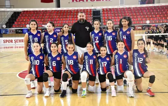 Kayseri'de Voleybola Yoğun İlgi