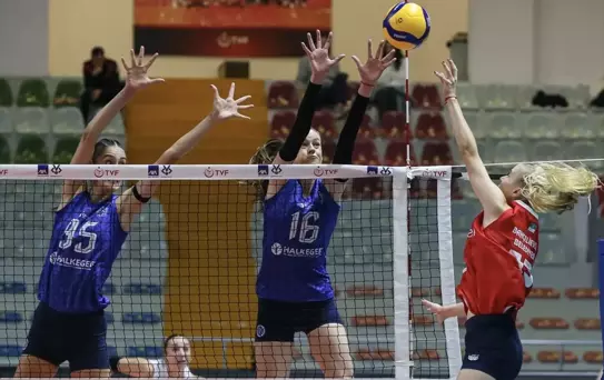 Bahçelievler Belediyespor Kupa Voley'de Galip