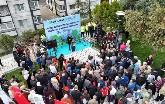 Bahçelievler'de Park Açılışı ve Bisiklet Dağıtımı