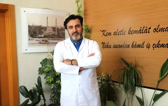 Şişkinlik şikayetiyle hastaneye başvurdu, karnından çıkan şoke etti