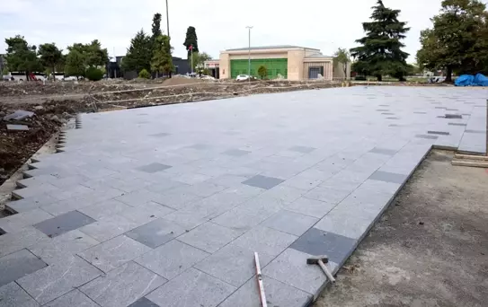 Samsun Valilik Meydanı'nda Düzenleme Çalışmaları