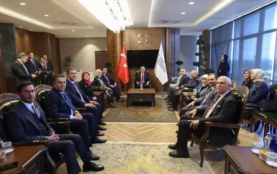 Kurtulmuş: Gazze'deki İnsani Kriz Gözlerimizin Önünde