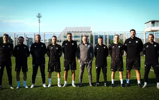 Bursaspor'un Yeni Teknik Ekibi Açıklandı