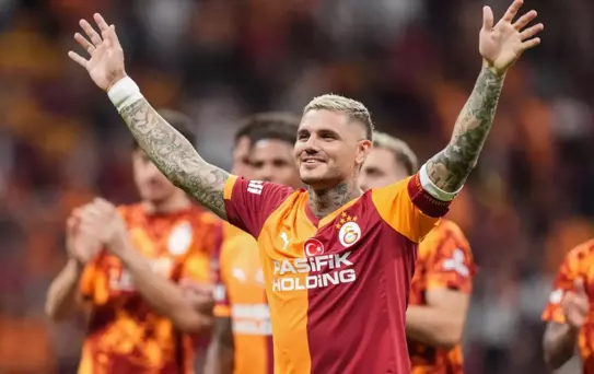 Galatasaray'dan kontrat isteyen Icardi'ye sürpriz talip