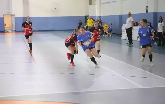 Ardeşen Belediyesi Hentbol Maçında Galip Geldi