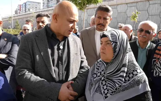Şehit Annesinin Duygu Dolu Anları