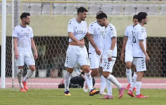 Altıncı maçta da galibiyet gelmedi! Altay darmadağın oldu
