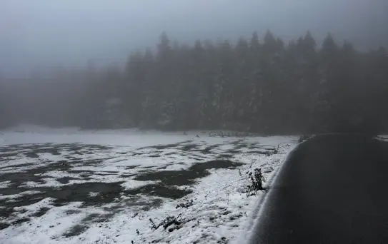 Bolu'da Kayak Merkezlerine Kar Yağıyor