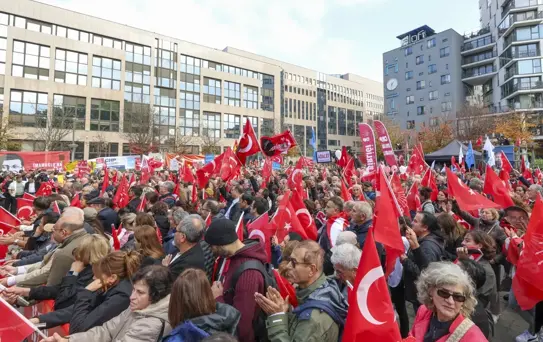 CHP Mitingi Brüksel'de