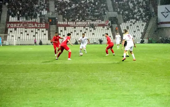Elazığspor, Karaman FK'yı 2-0 yendi