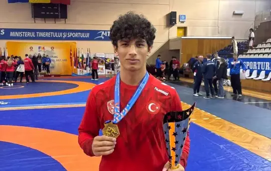Bursa Büyükşehir Belediyespor, Balkan Güreş Şampiyonası'nda 4 Madalya Kazandı