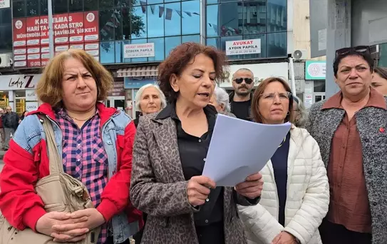 CHP Zonguldak Merkez İlçe Kadın Kolları Başkanı Sekme ve 9 yönetici istifa etti