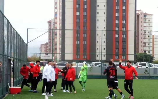 Döğerspor Liderliğini Sürdürdü