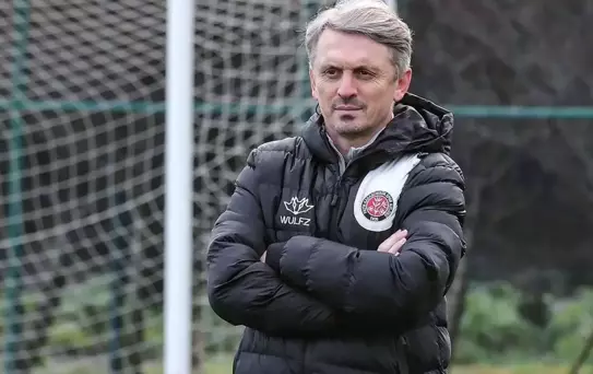 Eyüpspor, Orhan Ak ile anlaşma sağladı