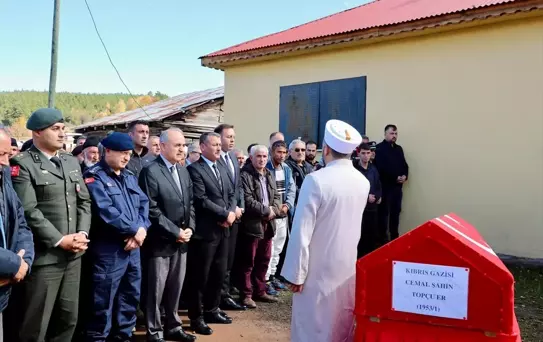 Kıbrıs Gazisi Cemal Şahin Son Yolculuğuna Uğurlandı