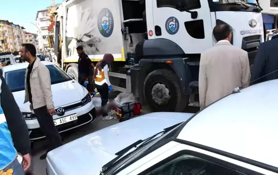 Samsun'da Çöp Kamyonunun Altında Kalan Yaşlı Adam Hayatını Kaybetti