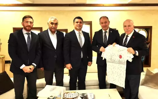 Erzurum'da Kandilli Kayak Merkezine Yapılan Yenileme İçin Teşekkür Ziyareti