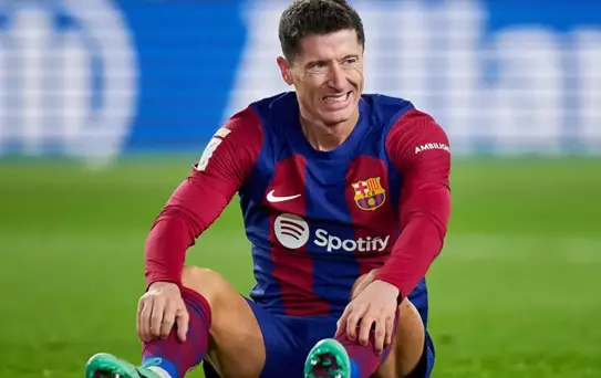 İsmi Fenerbahçe ile anılan Lewandowski'ye büyük şok