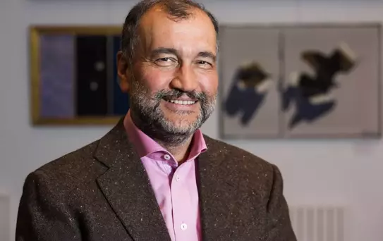 Murat Ülker'den Londra iddiasına yanıt: Anamın evinde oturuyorum