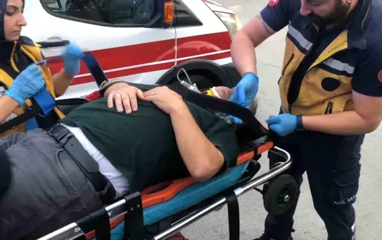 Samsun'da Trafik Kazası: 2 Yaralı