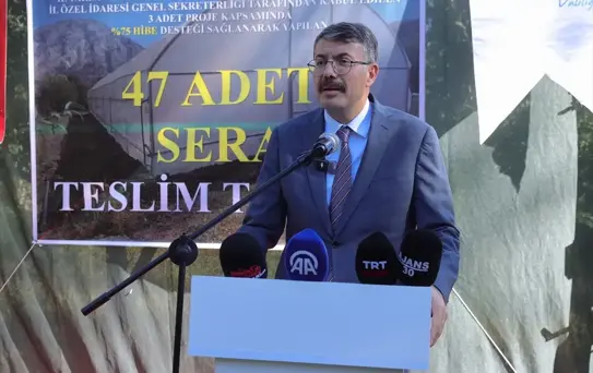 Hakkari'de Kadınlara Sera Teslimi