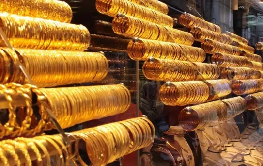 Altındaki artış sonrası yeni arayışlar gündemde! İşte gümüşe de parası yetmeyenlerin yeni favorisi