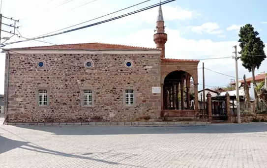 Göçbeyli Camii İki Yıldır Kapalı