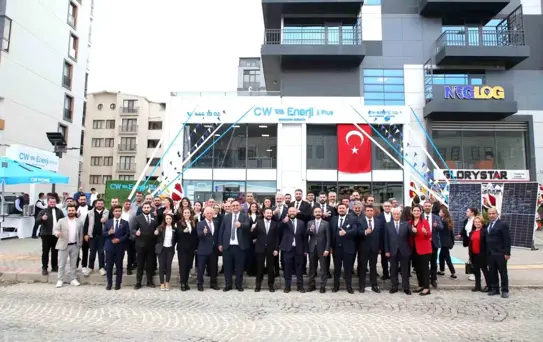 CW Enerji'nin yeni Plus Bayisi, Bursa'da törenle açıldı