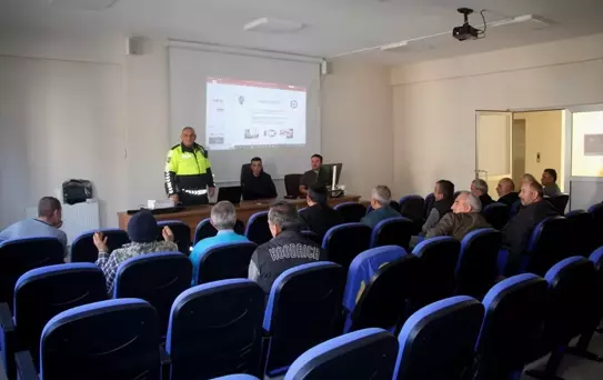 Güce'de Okul Servisi Şoförlerine Seminer