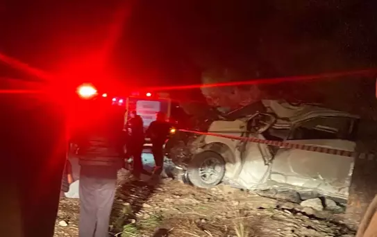 Denizli'de Minibüs Kazası: İki Ölü