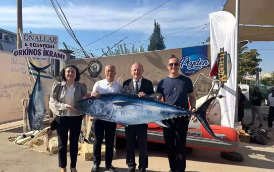 Denizli'de 800 Kilo Orkinos İkramı