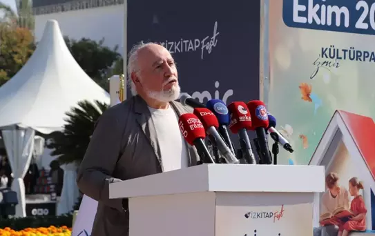 İzmir Kitap Fuarı Kapılarını Açtı