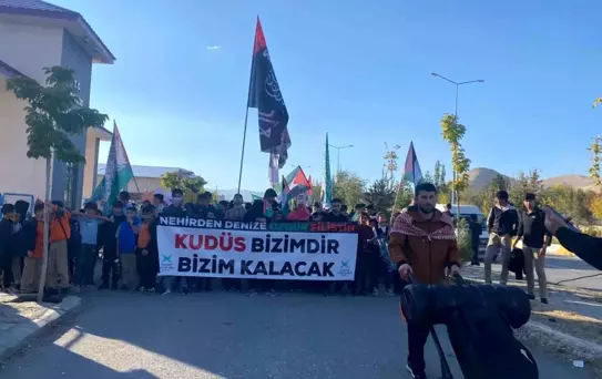 Ağrı'da Gazze ve Aksa Tufanı'na destek yürüyüşü düzenlendi