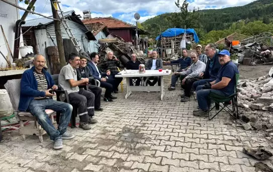 Köpenez'deki Yangın Mağdurları Ziyaret Edildi