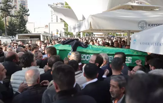 İsmail Onay, Son Yolculuğuna Uğurlandı