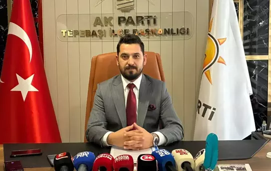 Belediyenin Borçlanma Politikası Eleştirildi