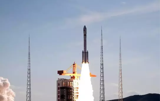 Çin, Taiyuan'dan Yeni Uydu Grubu Fırlattı