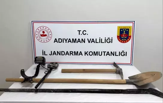 Define Arayan 2 Şahıs Suçüstü Yakalandı