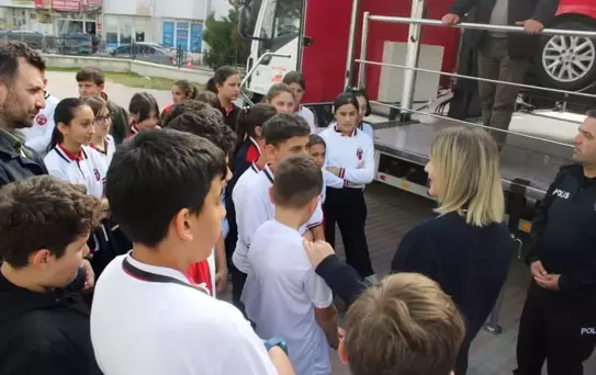Mecitözü'nde Emniyet Kemeri Eğitimi