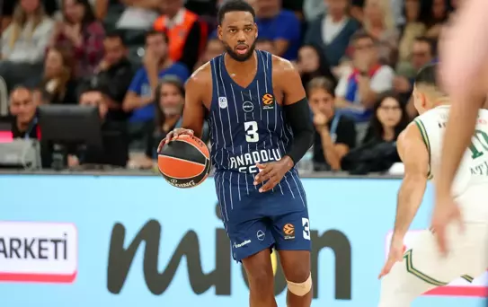 Anadolu Efes, Panathinaikos'a Yenildi