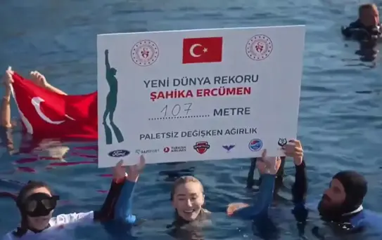 Şahika Ercümen'den Yeni Dünya Rekoru