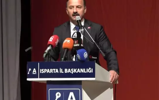 Isparta'da Deprem Panik Yarattı