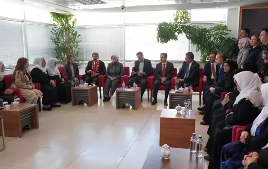 Bakan Bayraktar: Kendi petrolünü, doğal gazını üreten Türkiye, çok daha güçlü bir ülke olacak