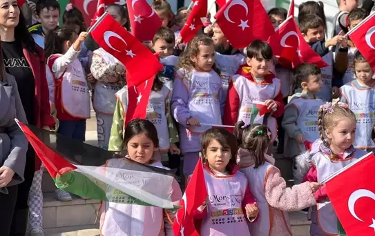 Bilecik'te Gazze'ye Destek Hayır Çarşısı