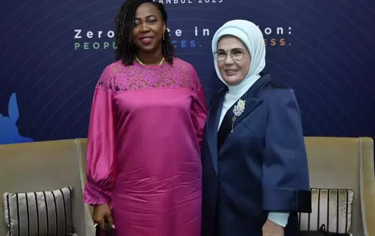 Emine Erdoğan, Sierra Leone Cumhurbaşkanı'nın Eşi Fatima Maada Bio ile Görüştü