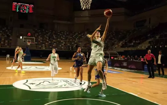 Kocaeli Kadın Basketbol, Fenerbahçe Opet'e Mağlup Oldu